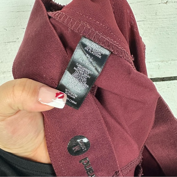 Betabrand faux leather red dress pants size M long - Picture 8 of 8